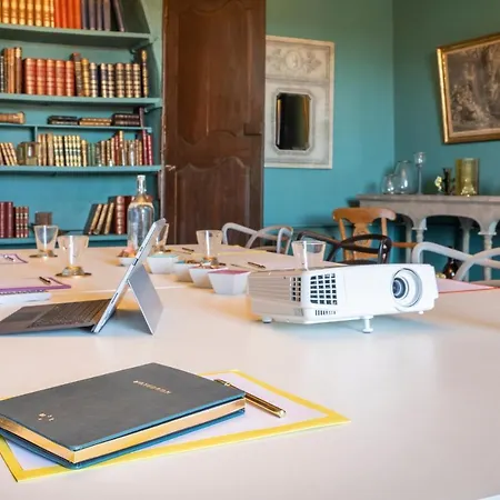 Bed and Breakfast Domaine Le Jardin Suspendu - Piscine Chauffee - Proche Parc Puy Dufou