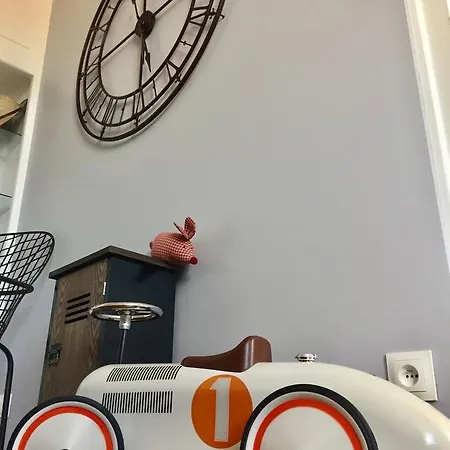 Domaine Le Jardin Suspendu - Piscine Chauffee - Proche Parc Puy Dufou Bed and Breakfast Montfaucon-Montigne