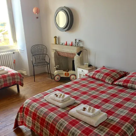 Bed and Breakfast Domaine Le Jardin Suspendu - Piscine Chauffee - Proche Parc Puy Dufou