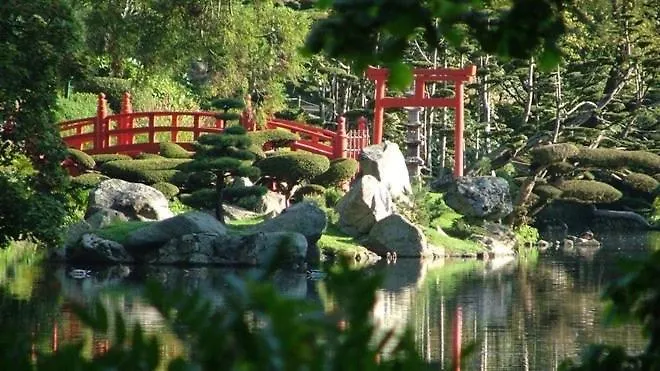 לינה וארוחת בוקר Domaine Le Jardin Suspendu - Piscine Chauffee - Proche Parc Puy Dufou 4*