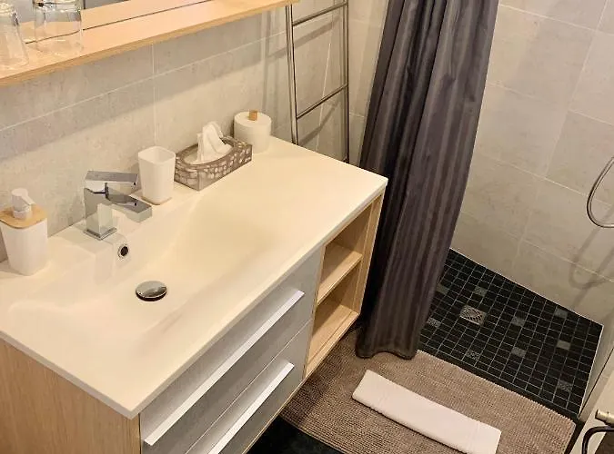 Domaine Le Jardin Suspendu - Piscine Chauffee - Proche Parc Puy Dufou 4* Montfaucon-Montigne