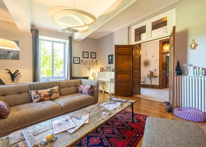 Domaine Le Jardin Suspendu - Piscine Chauffee - Proche Parc Puy Dufou לינה וארוחת בוקר 4*