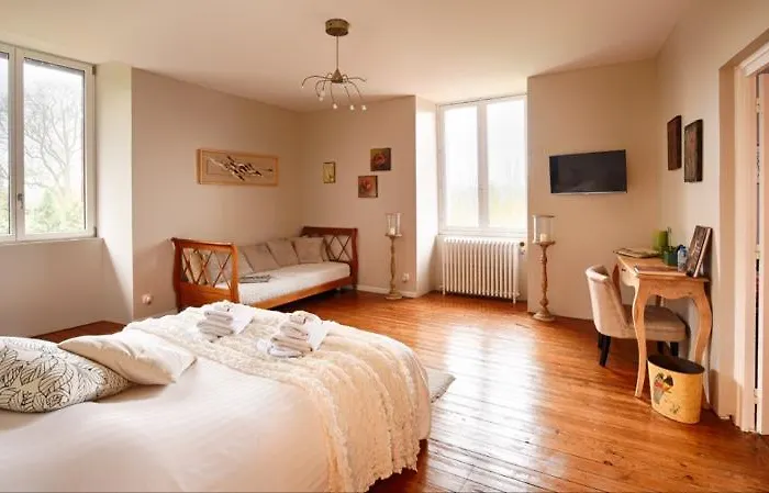 לינה וארוחת בוקר Domaine Le Jardin Suspendu - Piscine Chauffee - Proche Parc Puy Dufou